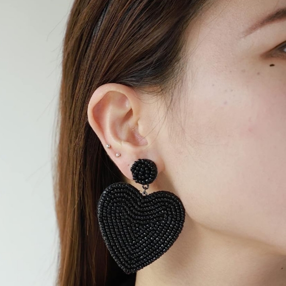 Handmade Large Black Heart Beaded Earrings Seed Beads Cute Statement Jewelry New - Picture 4 of 5